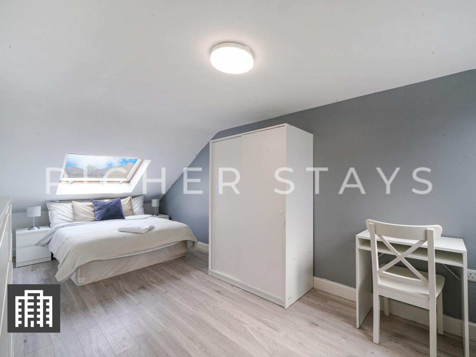 Large Home For Contractors & Families - Garden & Amenities London Luaran gambar